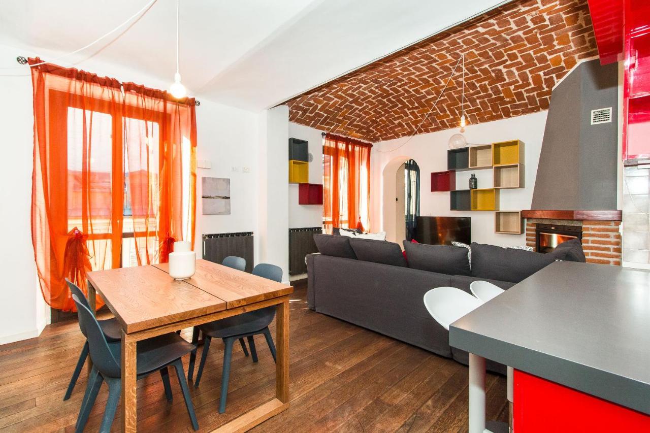 Colorful Statuto Square Design Apart Apartment Torino Exterior foto