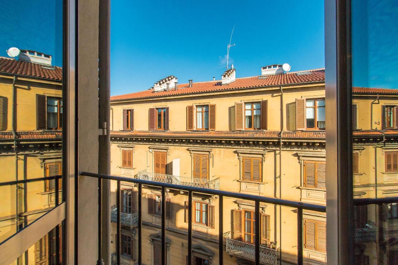 Colorful Statuto Square Design Apart Apartment Torino Exterior foto
