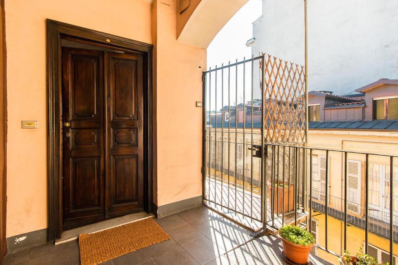 Colorful Statuto Square Design Apart Apartment Torino Exterior foto